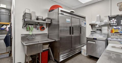 9729 Folsom Blvd, Sacramento, CA 95827 Photo