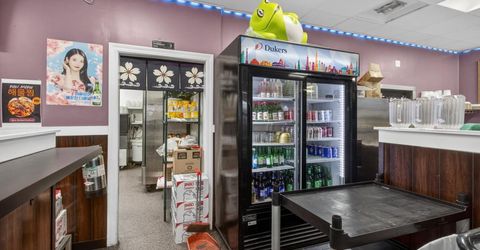 9729 Folsom Blvd, Sacramento, CA 95827 Photo