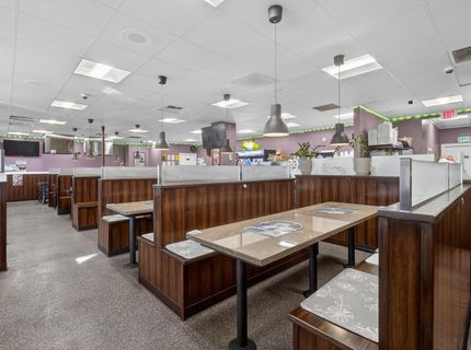 9729 Folsom Blvd, Sacramento, CA 95827 Photo