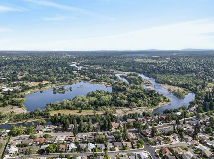 9729 Folsom Blvd, Sacramento, CA 95827 Photo