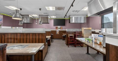 9729 Folsom Blvd, Sacramento, CA 95827 Photo