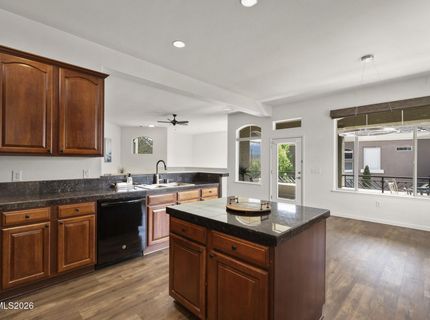 9900 Wilbur May Parkway, Unit APT 304, Reno, NV 89521 Photo