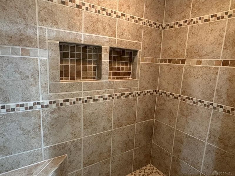 523 Newport, Xenia, OH 45385 Photo 17