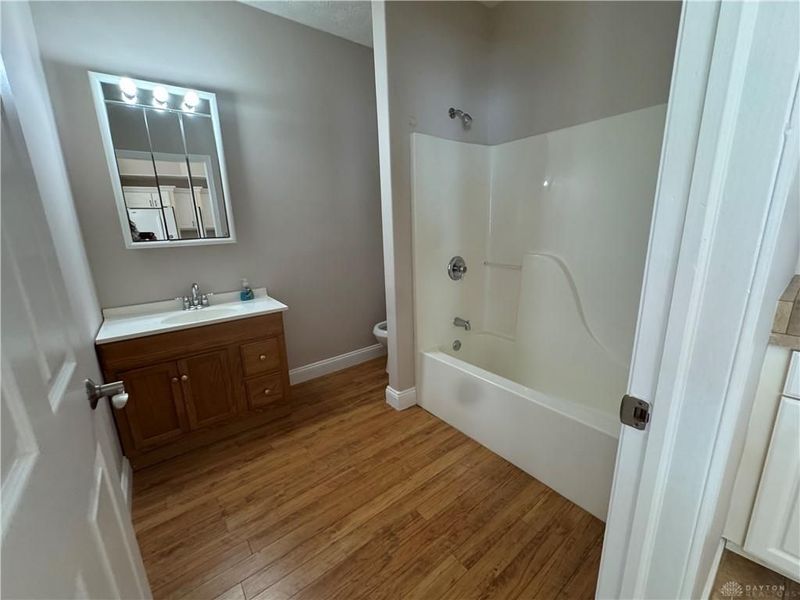 523 Newport, Xenia, OH 45385 Photo 21