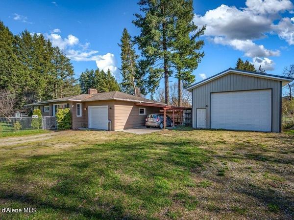 220 E Orchard AVE , Hayden, ID 83835