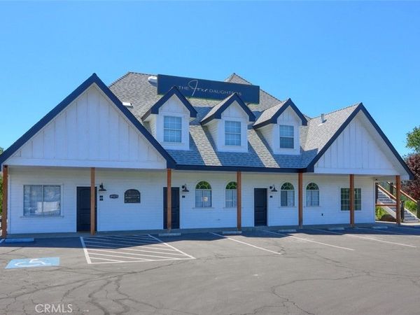 49271 Golden Oak, Oakhurst, CA 93644