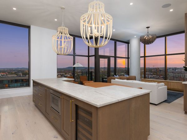 1212 Demonbreun St , Unit 2802, Nashville, TN 37203