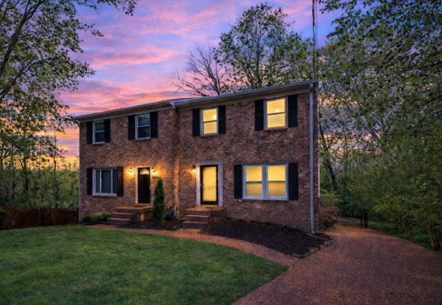 839 Woodcraft Dr Nashville, TN 37214