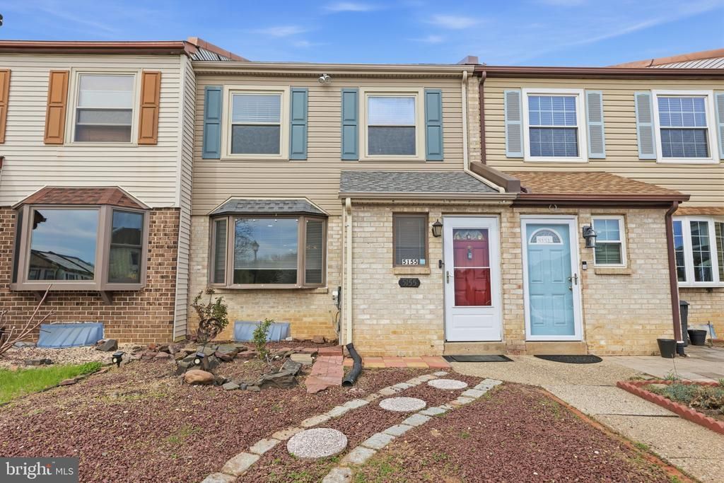 5155 EUSTON COURT, BENSALEM, PA 19020