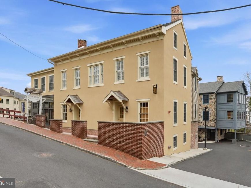 18 W Mechanic Street, Unit 6, New Hope, PA 18938 Main Photo