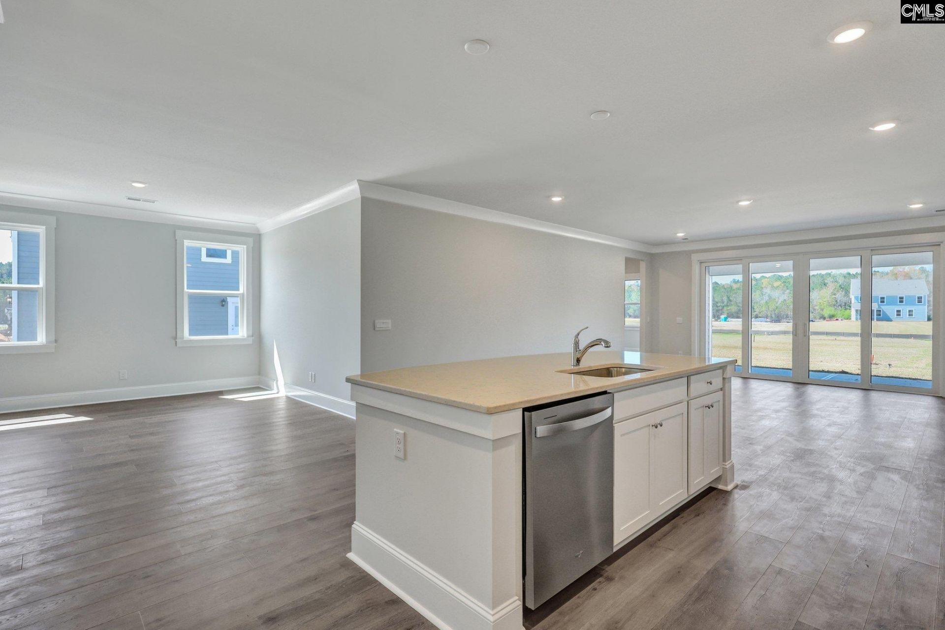 329 Still Shores Drive Photo 7