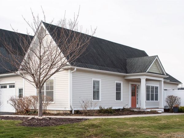 7 Sunflower Place, Rhinebeck, NY 12572