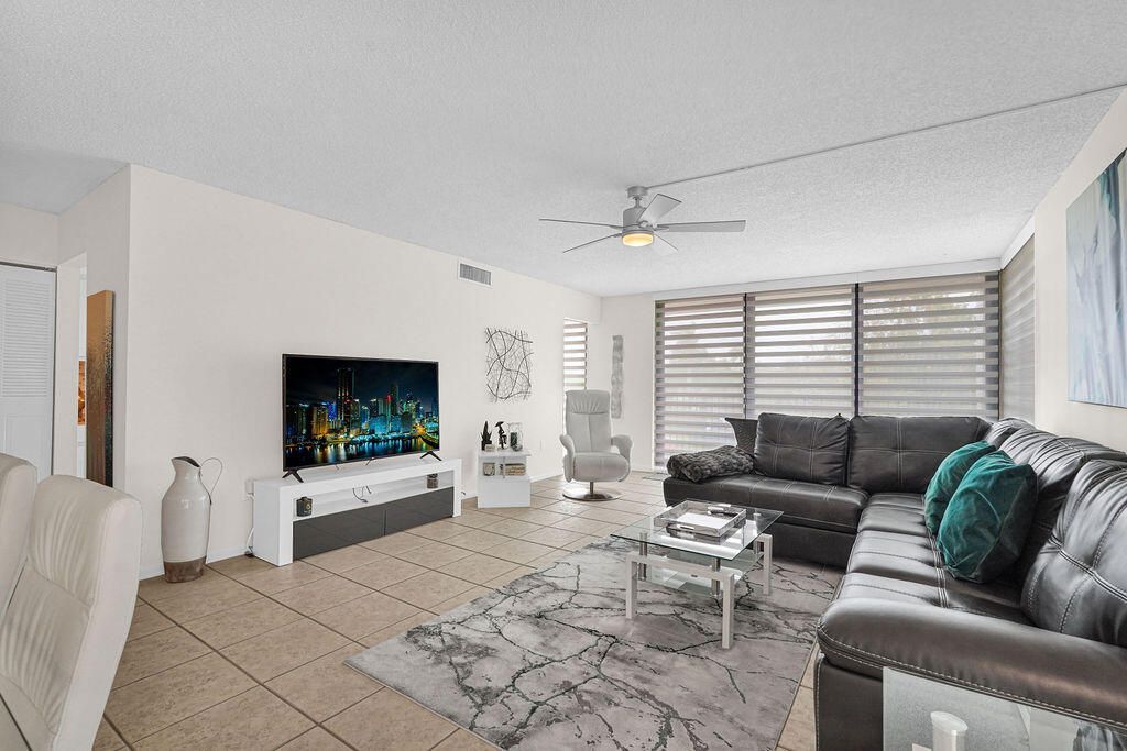 1101 River Reach Drive, Unit 209, Fort Lauderdale, FL 33315 Photo