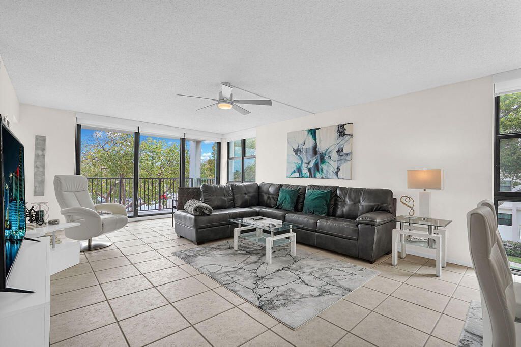 1101 River Reach Drive, Unit 209, Fort Lauderdale, FL 33315 Photo