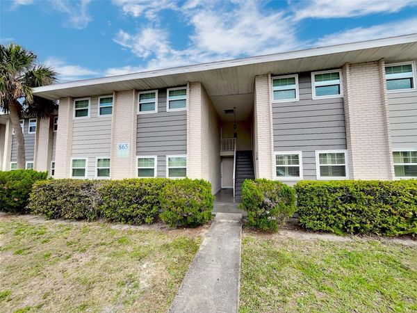 865 SKY LAKE CIRCLE , Unit D, ORLANDO, FL 32809