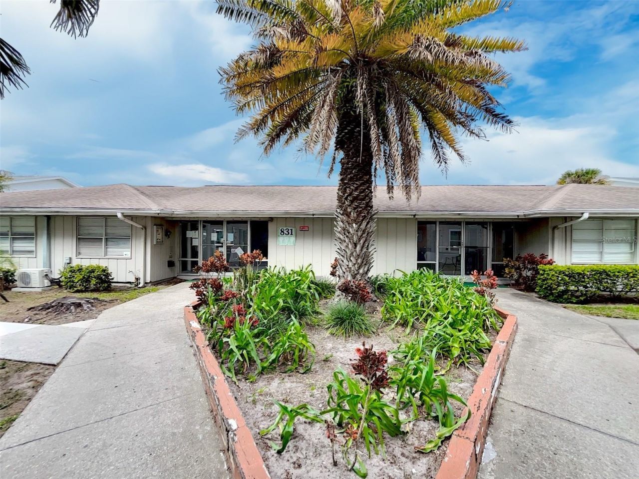 865 Sky Lake Circle , Unit D, Orlando, FL 32809 Photo