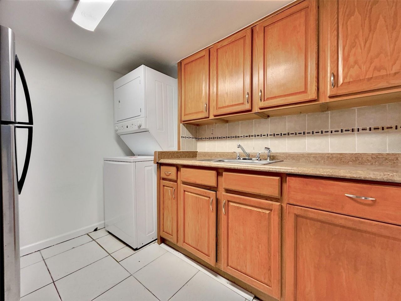 865 Sky Lake Circle , Unit D, Orlando, FL 32809 Photo