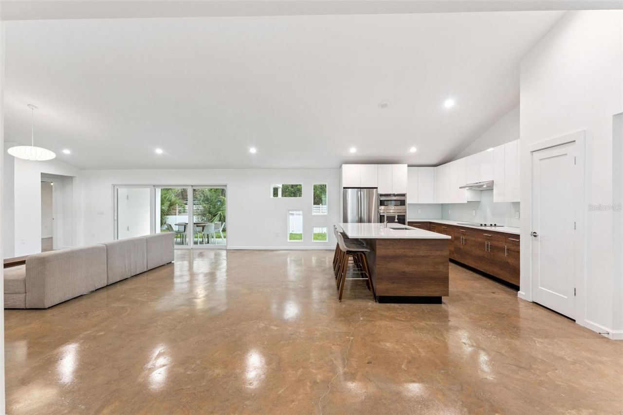 2045 Washington Avenue, Sanford, FL 32771 Photo