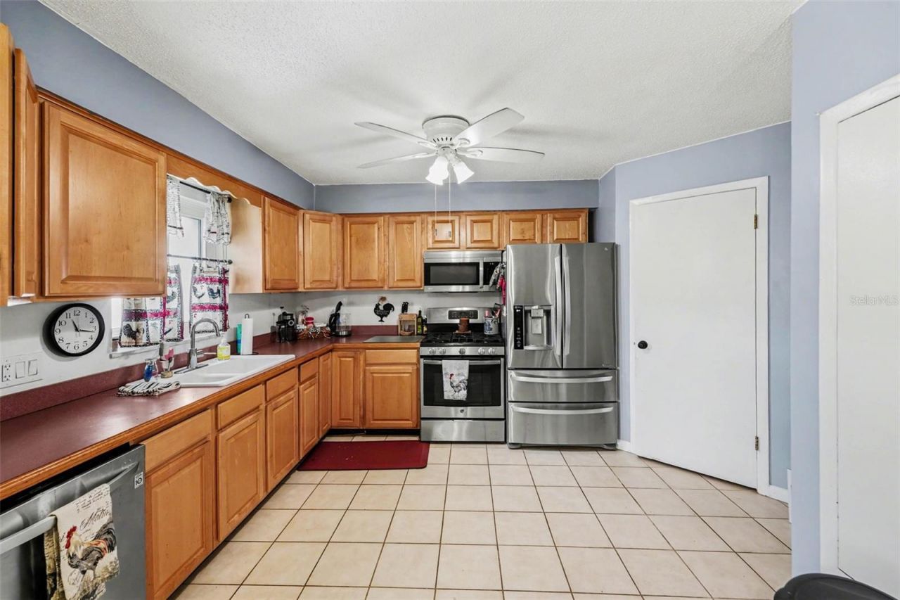 5045 Lily Street N, Pinellas Park, FL 33782 Photo