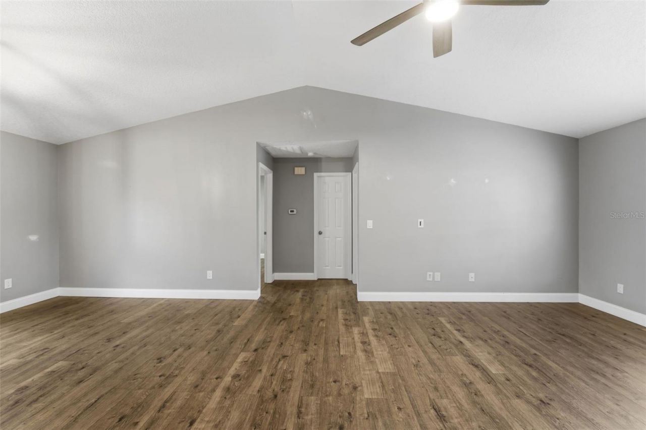 3211 Yule Tree Drive , Edgewater, FL 32141 Photo