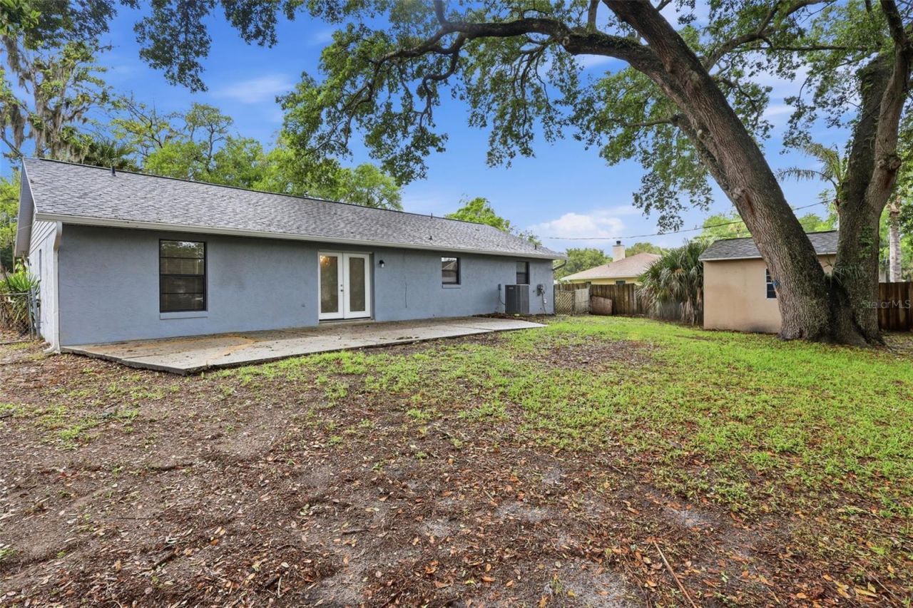 3211 Yule Tree Drive , Edgewater, FL 32141 Photo