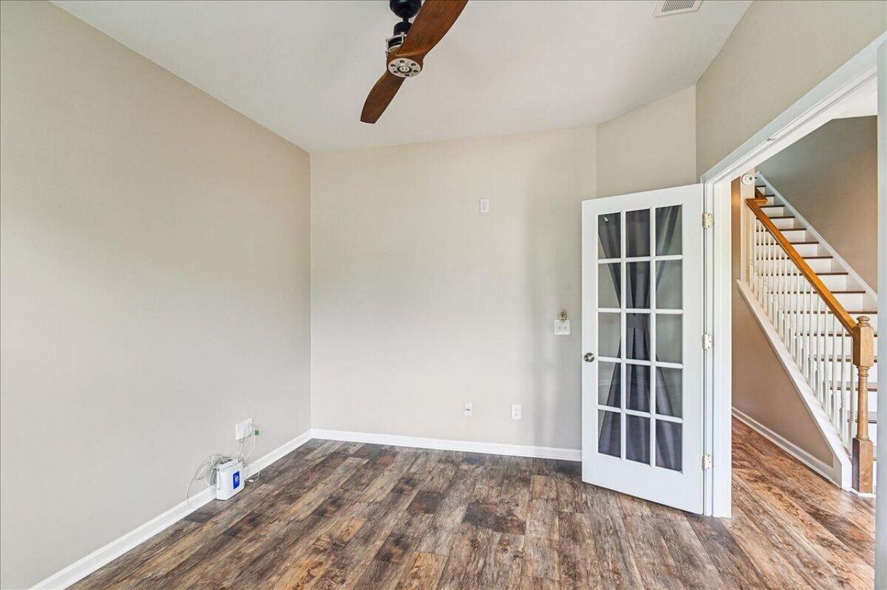 9906 Winged Elm Street Photo 10