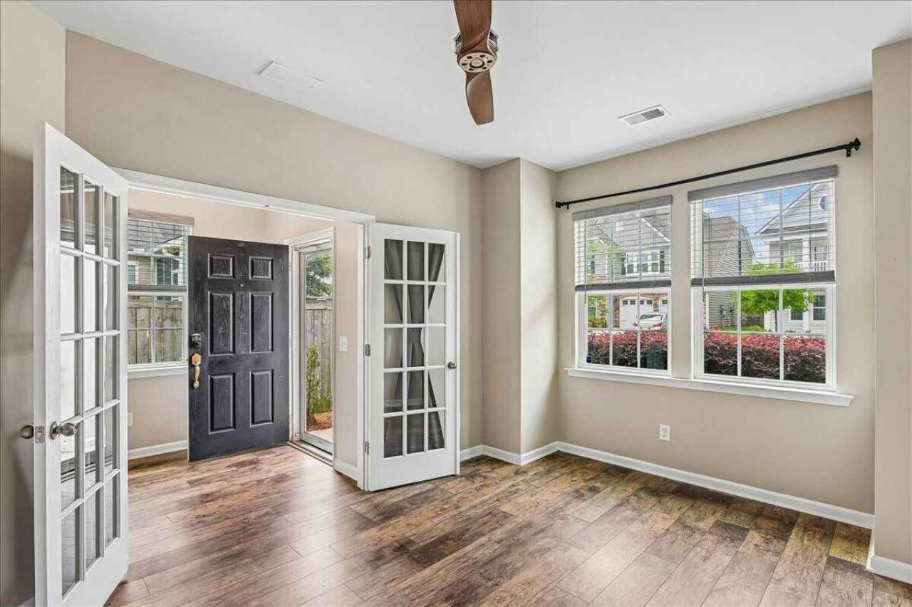 9906 Winged Elm Street Photo 11