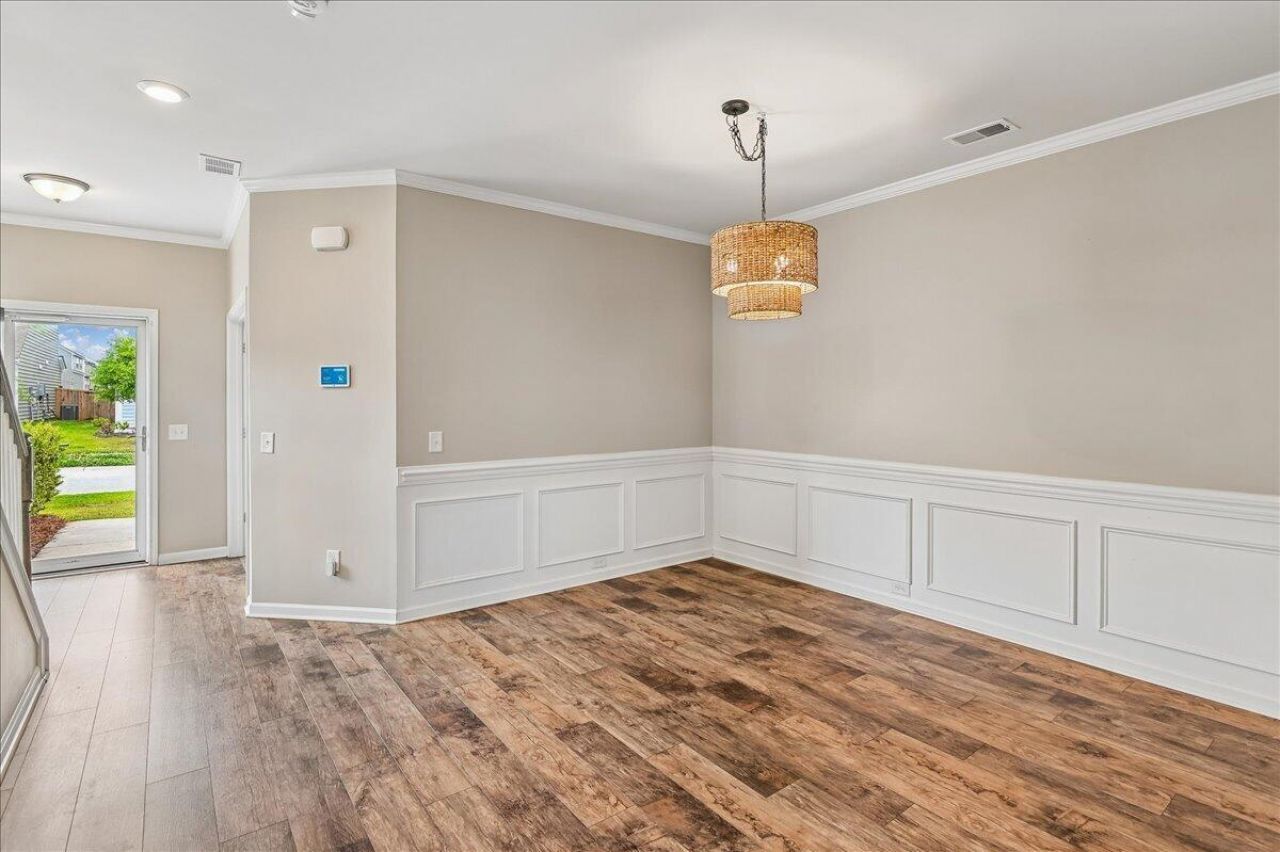 9906 Winged Elm Street Photo 14