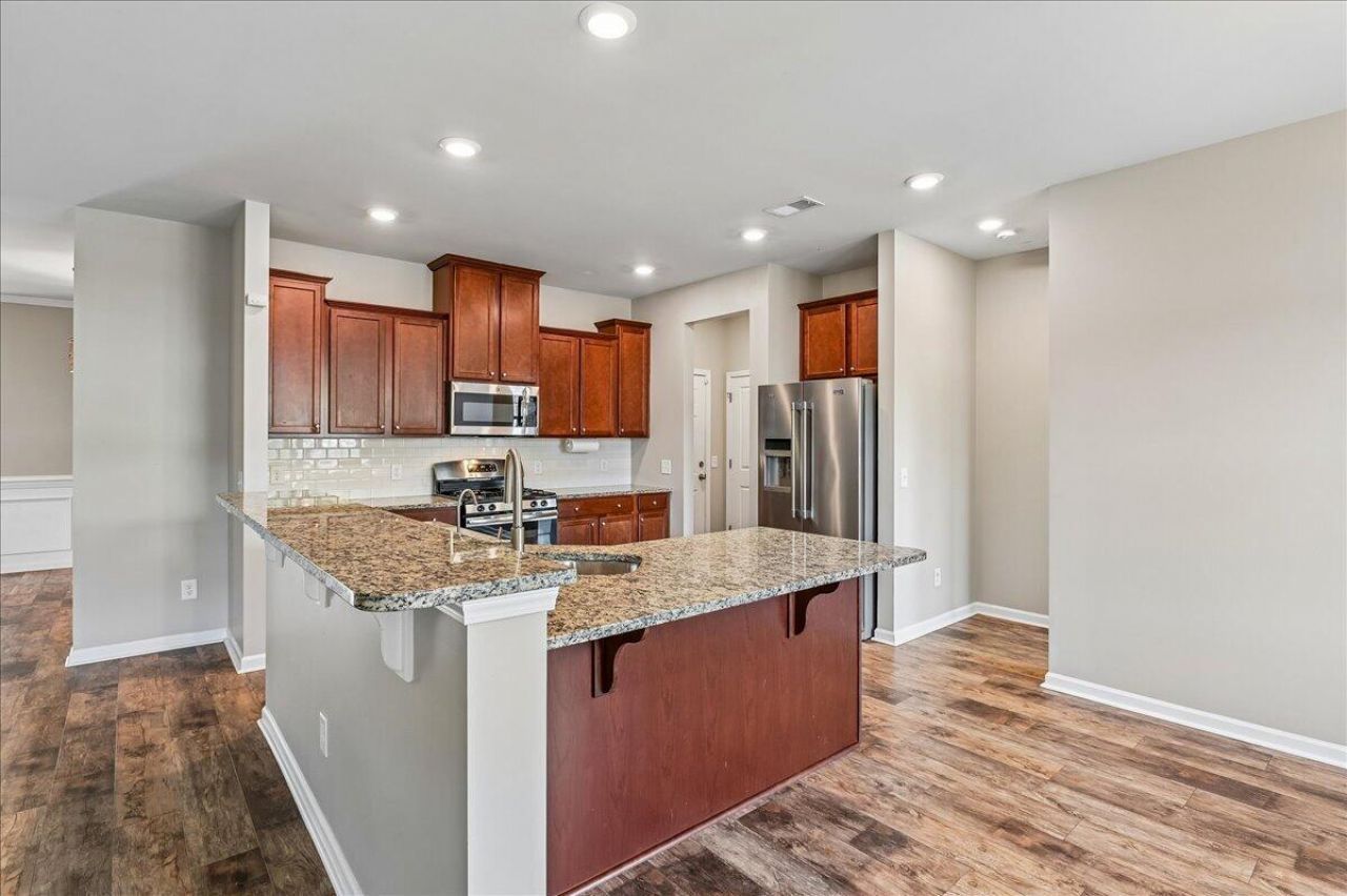 9906 Winged Elm Street Photo 24