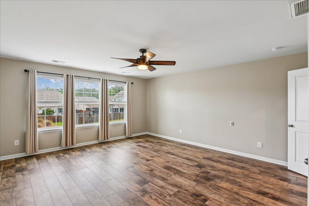 9906 Winged Elm Street Photo 38