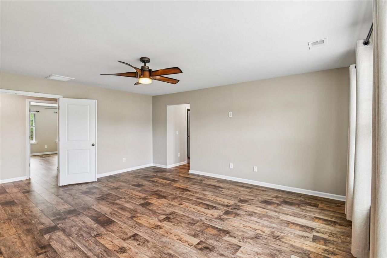 9906 Winged Elm Street Photo 39