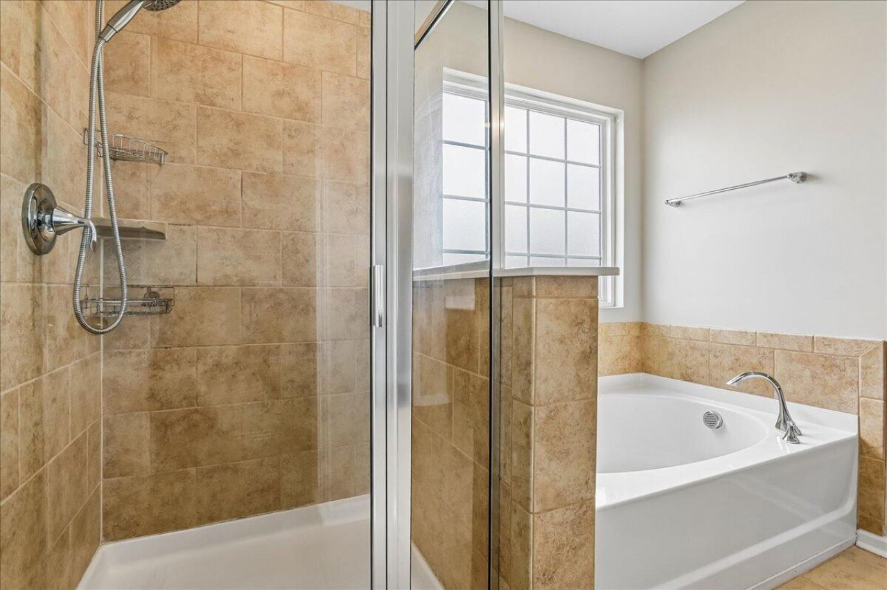 9906 Winged Elm Street Photo 43