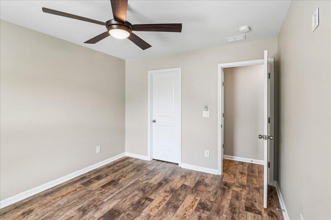 9906 Winged Elm Street Photo 59