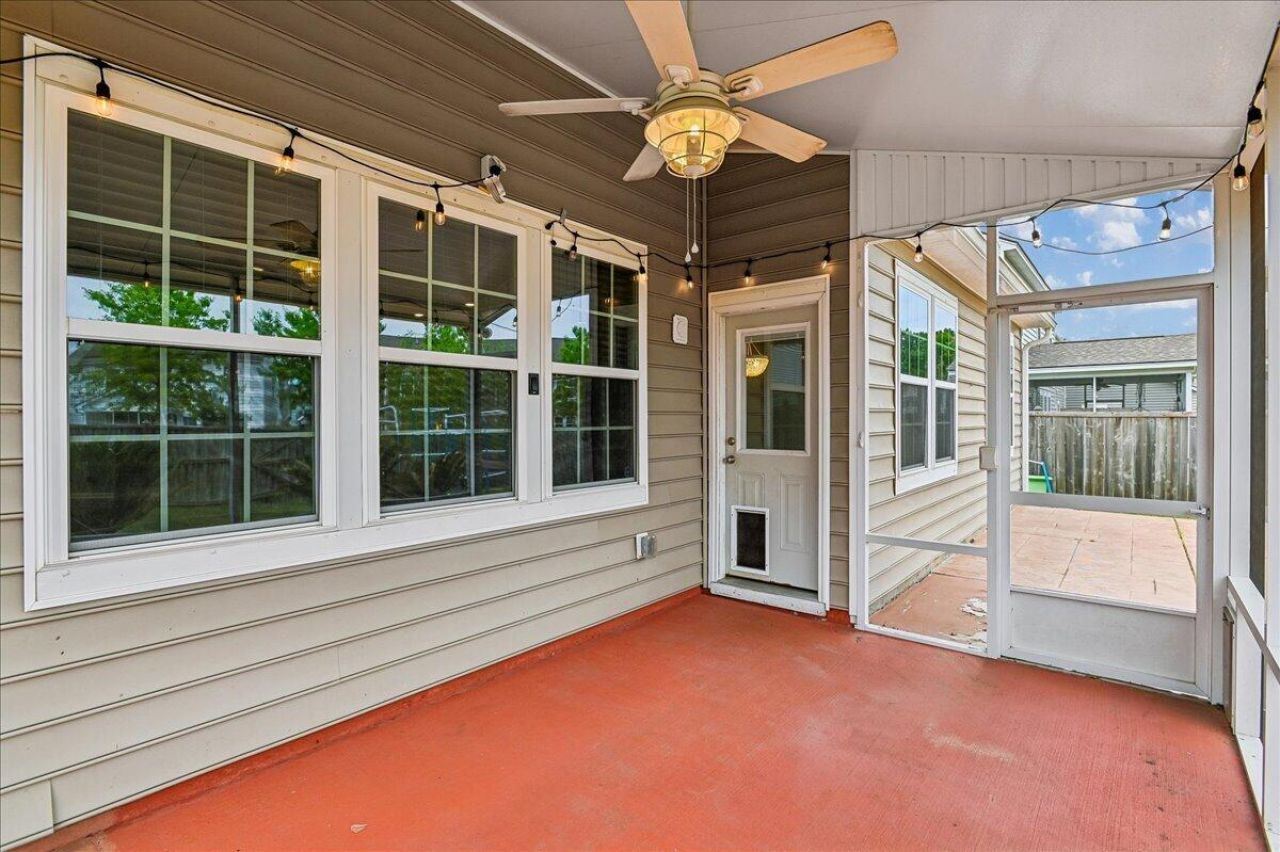 9906 Winged Elm Street Photo 69