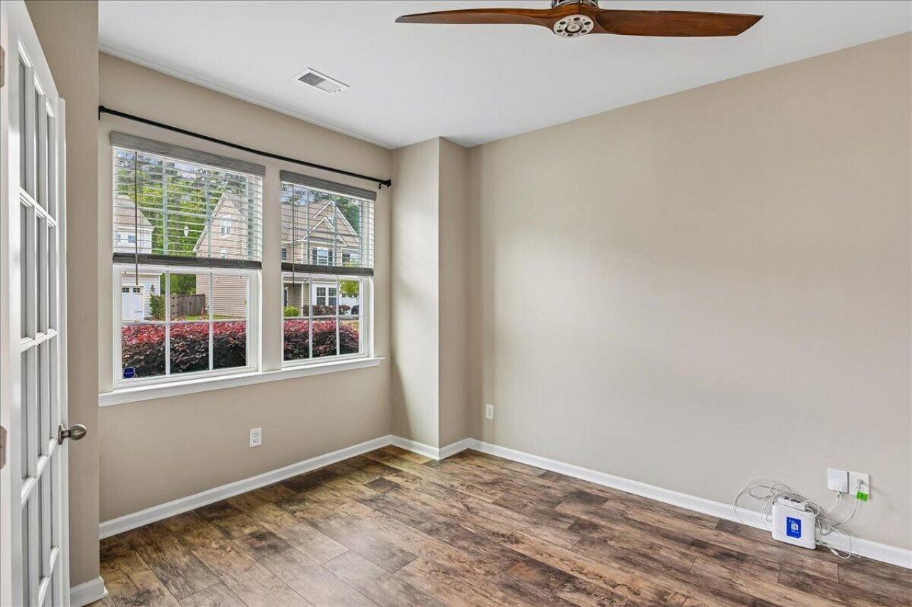 9906 Winged Elm Street Photo 9