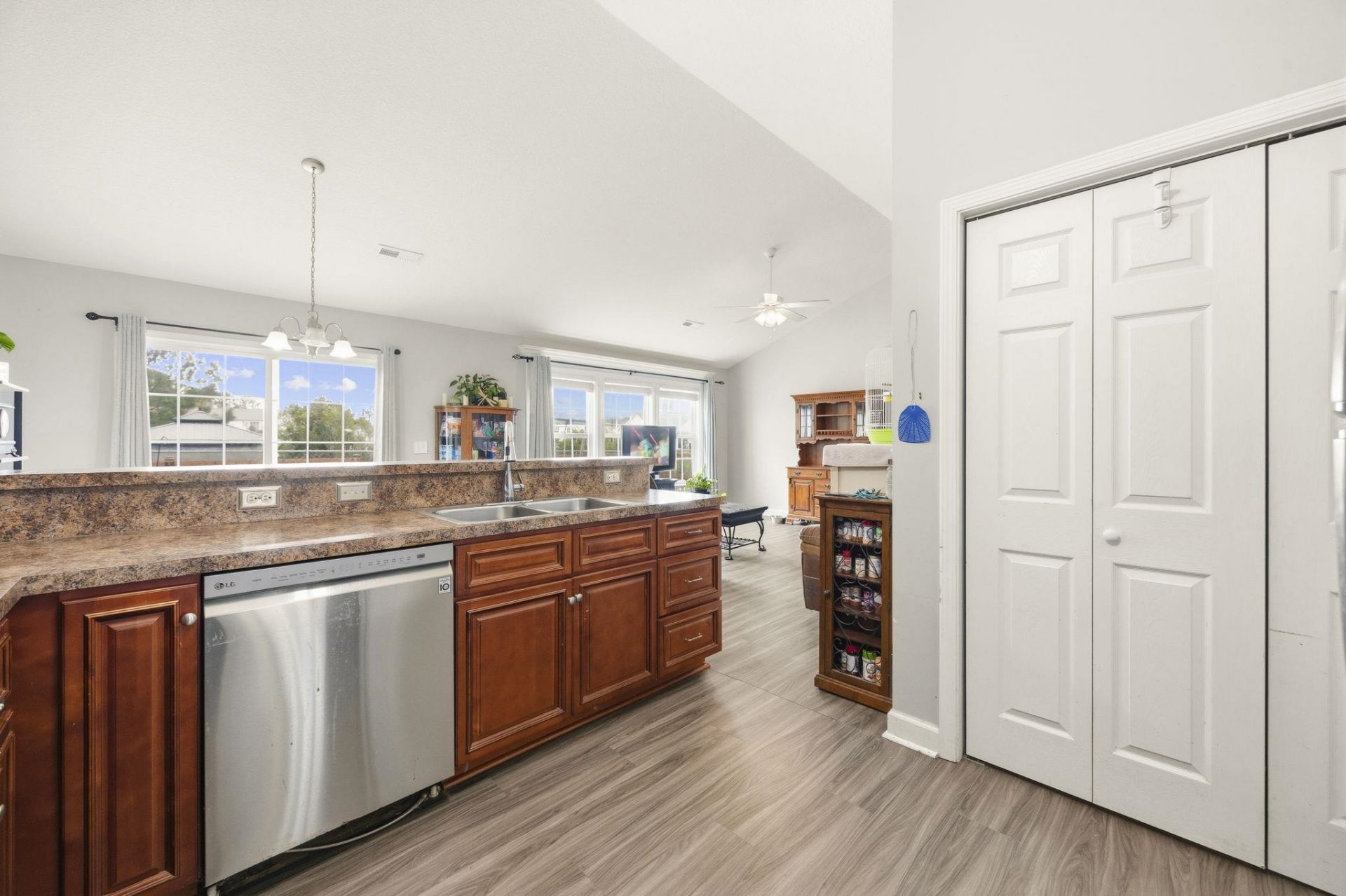 351 Cherry Buck Trail Photo 13