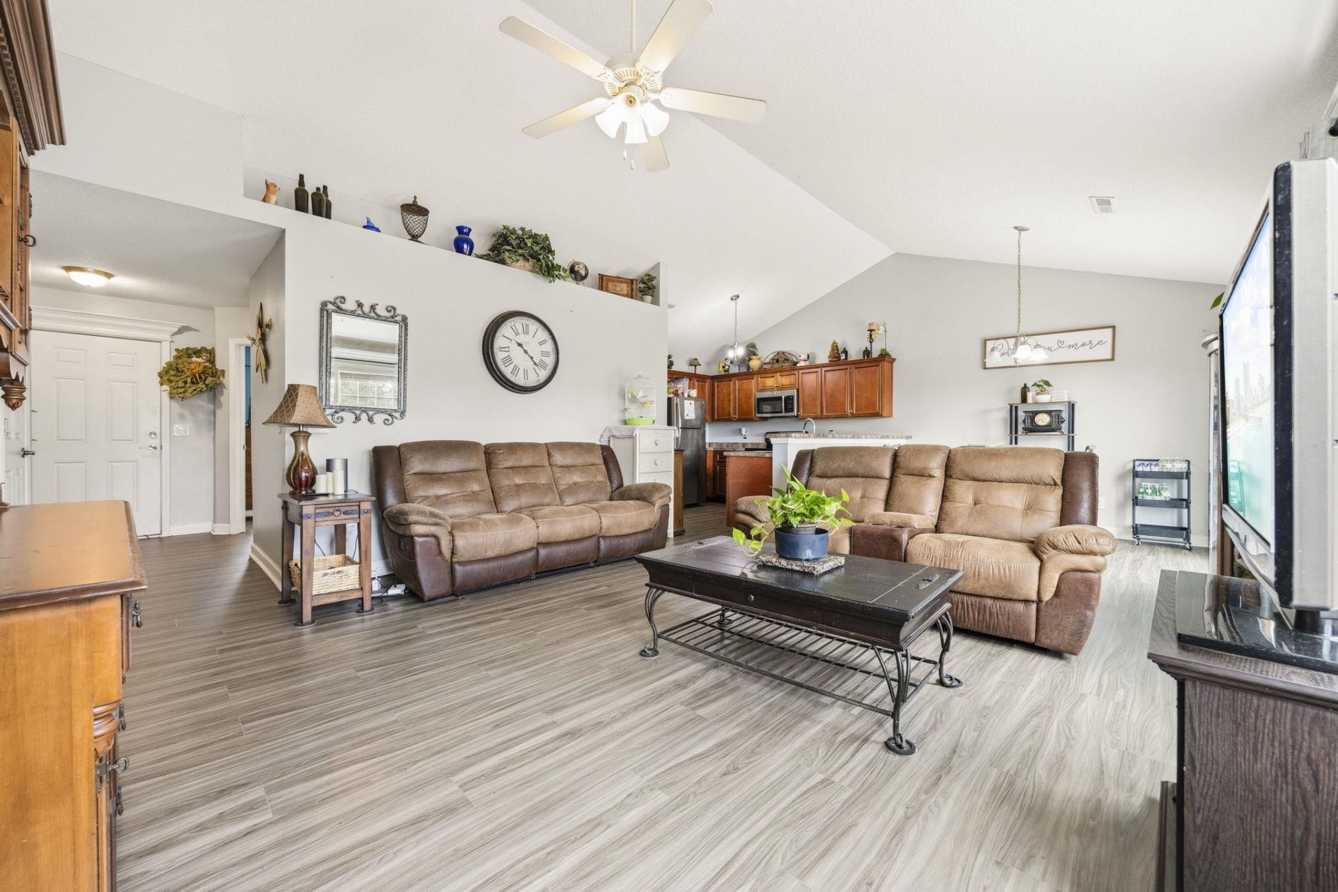 351 Cherry Buck Trail Photo 8