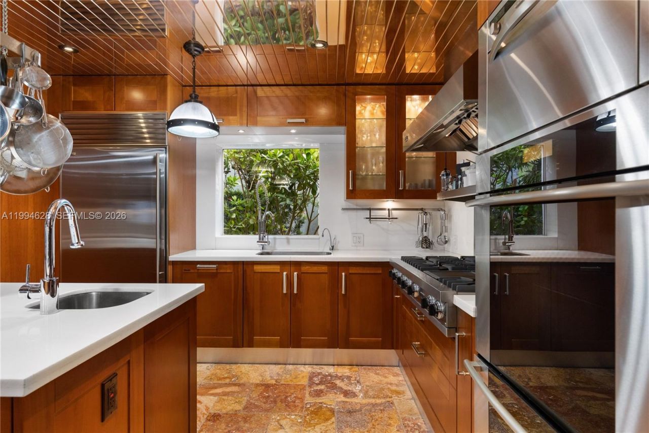 20251 W Oak Haven Cir, Miami, FL 33179 Photo