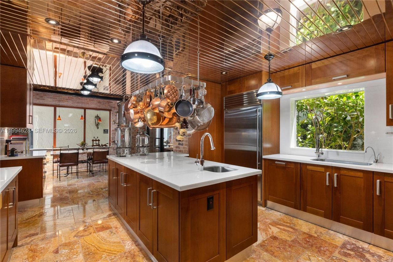 20251 W Oak Haven Cir, Miami, FL 33179 Photo