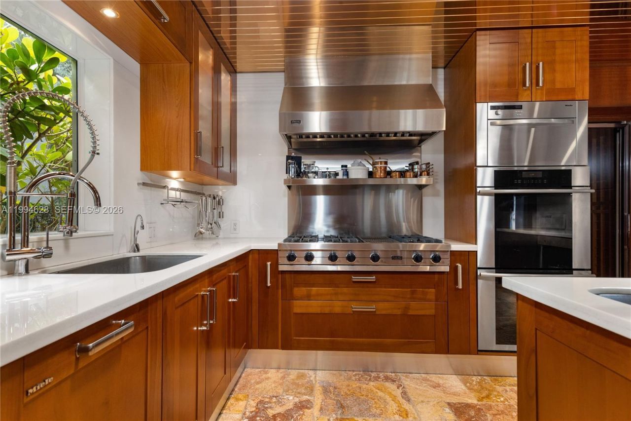 20251 W Oak Haven Cir, Miami, FL 33179 Photo