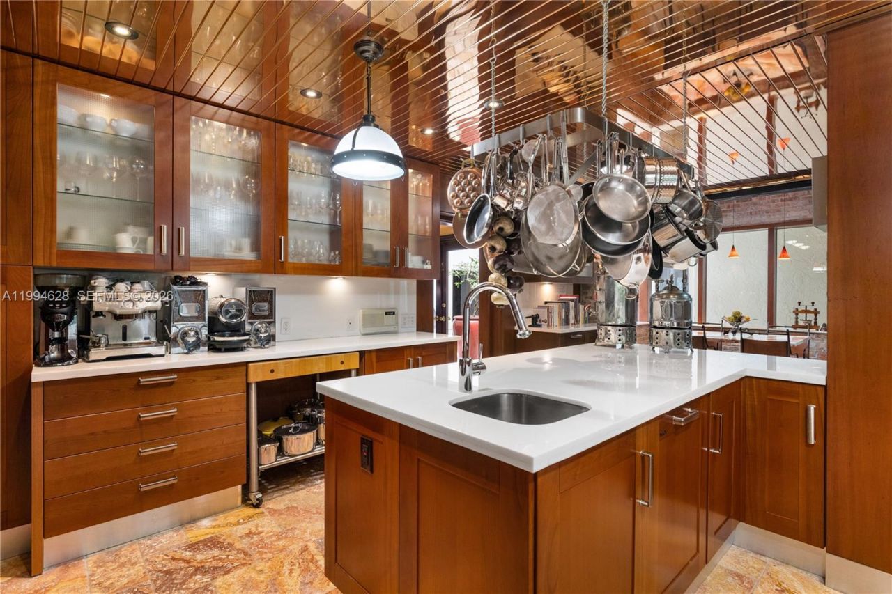 20251 W Oak Haven Cir, Miami, FL 33179 Photo