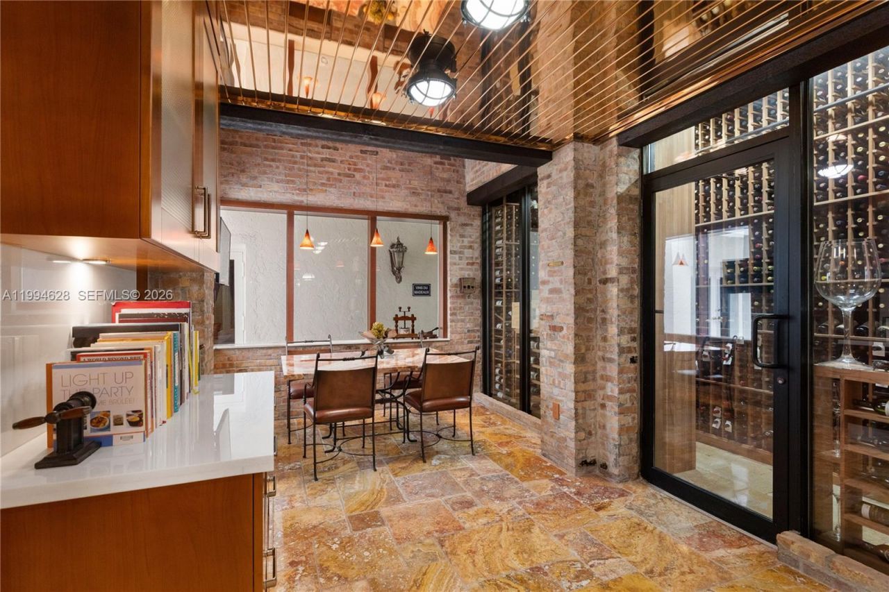 20251 W Oak Haven Cir, Miami, FL 33179 Photo