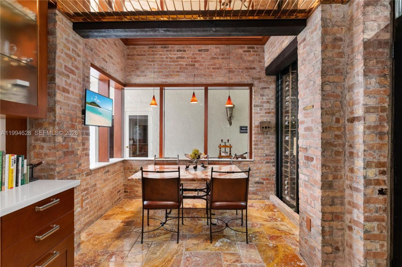 20251 W Oak Haven Cir, Miami, FL 33179 Photo