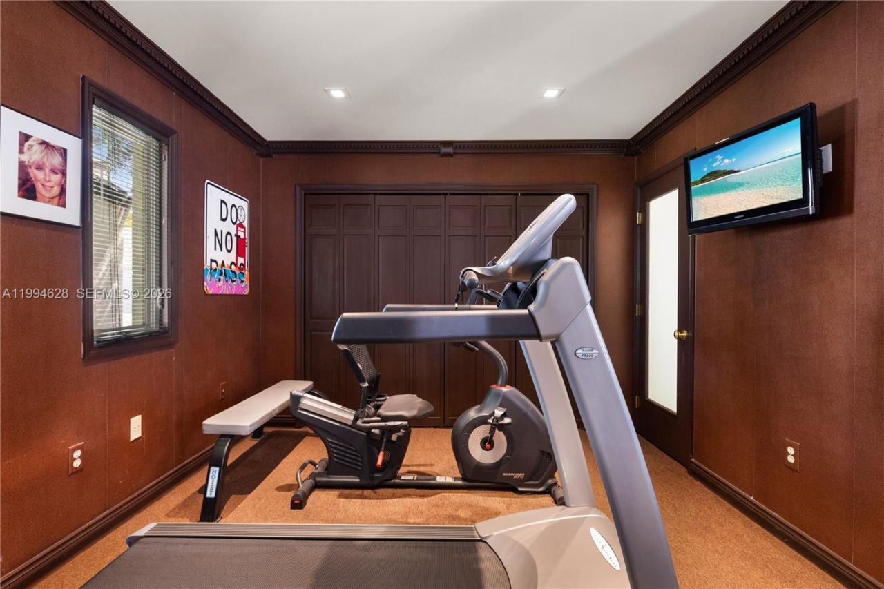 20251 W Oak Haven Cir, Miami, FL 33179 Photo