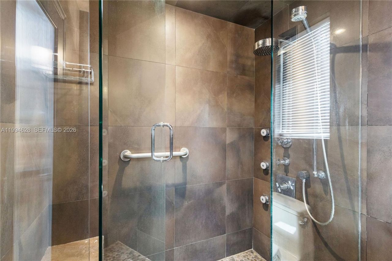 20251 W Oak Haven Cir, Miami, FL 33179 Photo