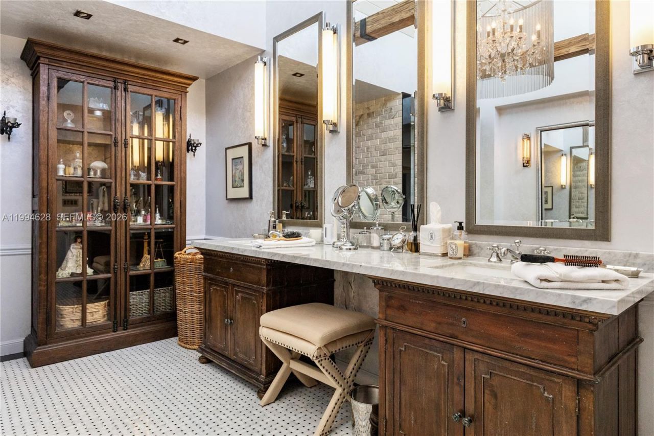 20251 W Oak Haven Cir, Miami, FL 33179 Photo