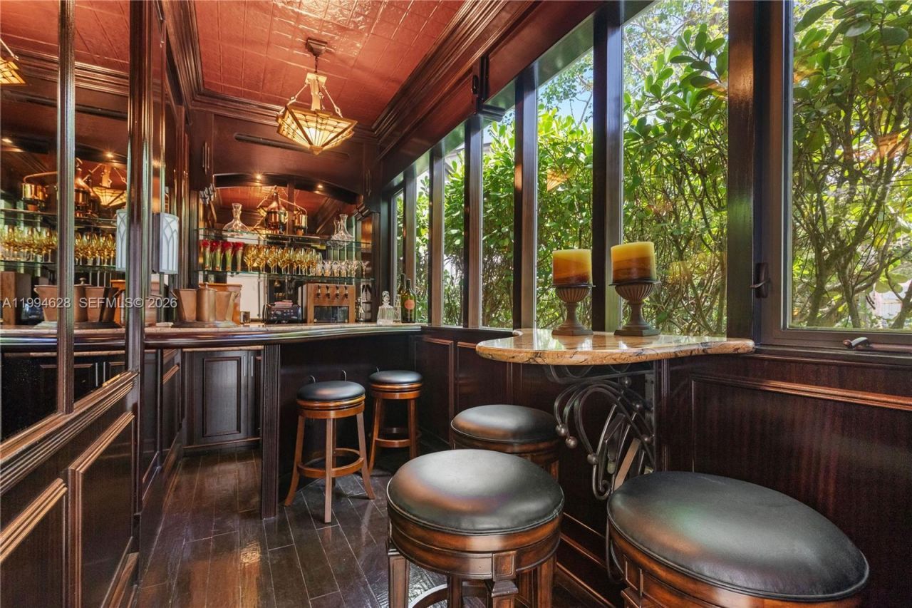 20251 W Oak Haven Cir, Miami, FL 33179 Photo