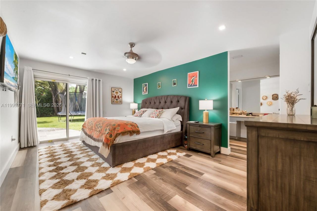 15330 SW 144th Ter, Miami, FL 33196 Photo