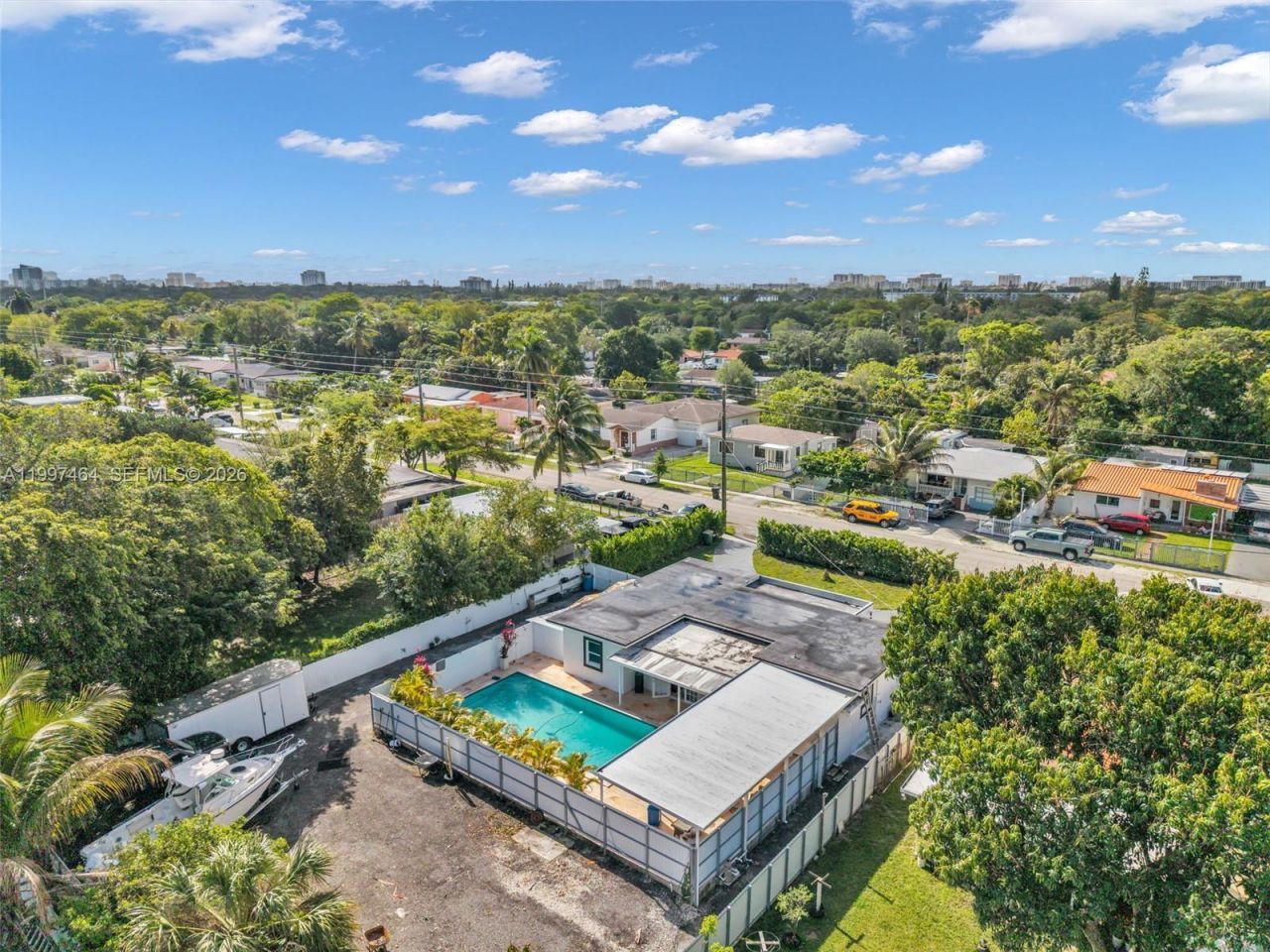 1055 NE 144th St, North Miami, FL 33161 Photo