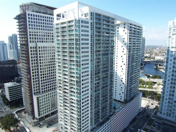 500 Brickell Ave, Unit 3006, Miami, FL 33131